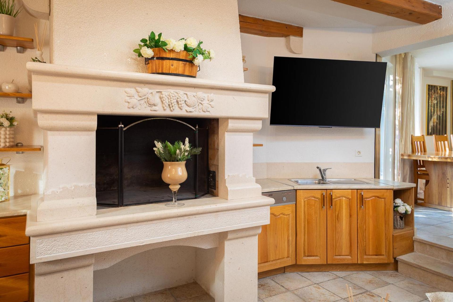 Beachfront Apartment Romilda Makarska Ngoại thất bức ảnh